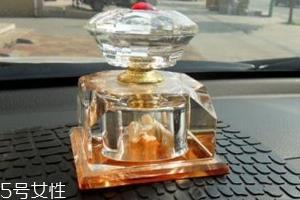汽车香水真假辨别 真香水没有酒精味