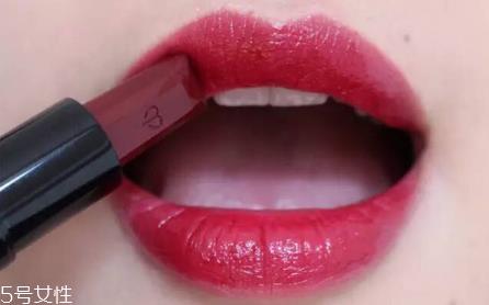 cpb2018春季彩妆多少钱 日本资生堂旗下的顶级品牌 cpb2018春季彩妆多少钱 日本资生堂旗下的顶级品牌