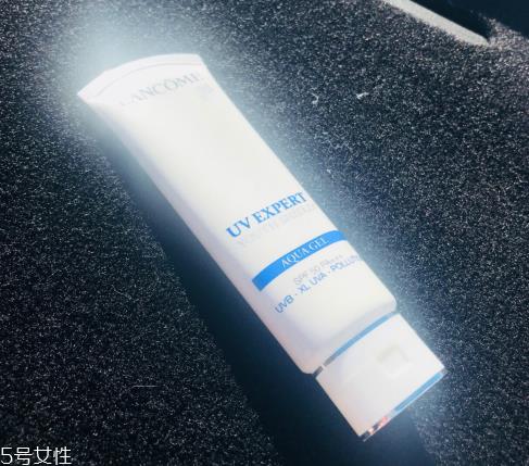 兰蔻空气感防护乳适合什么肤质 痘痘肌适用的防晒