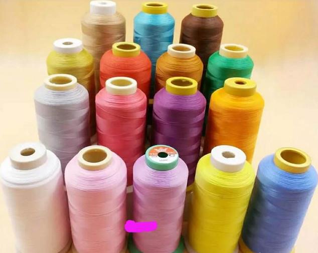 哪个牌子长款羽绒服不钻绒 看工艺选择 哪个牌子长款羽绒服不钻绒 看工艺选择