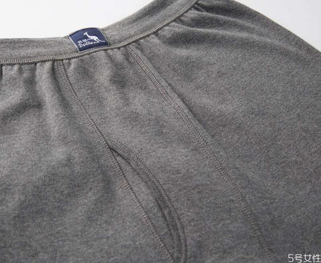 男生秋裤前面为什么会有一个洞 男生秋裤为什么有扣子 男生秋裤前面为什么会有一个洞 男生秋裤为什么有扣子