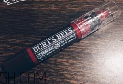 小蜜蜂唇膏笔多少钱？小蜜蜂唇膏笔很贵吗？