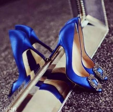 manolo blahnik是奢侈品吗？大牌女星最热衷的高跟鞋