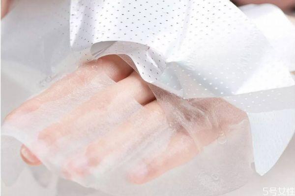 冬季护肤的方法有什么呢 冬季要减少面膜的次数吗 冬季护肤的方法有什么呢 冬季要减少面膜的次数吗