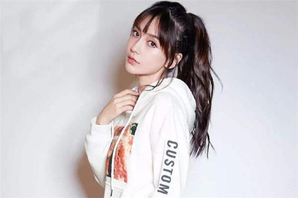 发际线高适合扎马尾吗 发际线高怎么扎马尾