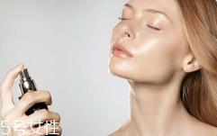 防晒喷雾为什么用得那么快？喷够多才有用