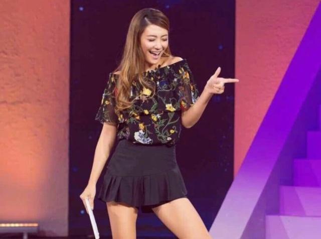 明星真名知多少？应采儿真名是2个字，颖儿原来不姓颖！