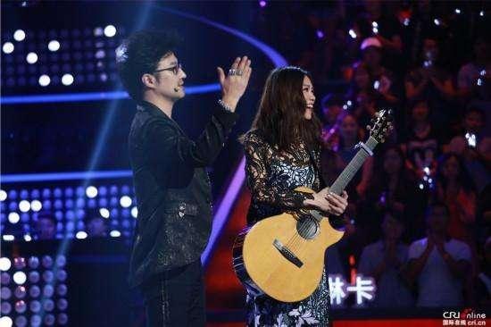 汪峰跨年演唱变“车祸现场”:真唱是职业道德不该是遮羞布