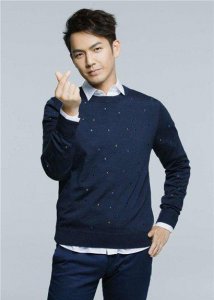 ​娱乐圈十大年轻男演员，个个帅气十足，有你喜欢的吗？