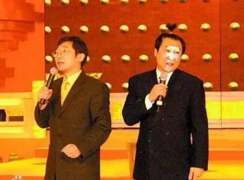 郭德纲曾拜李金斗为师被拒却收他为徒,曾红极一时但祸从口出被骂