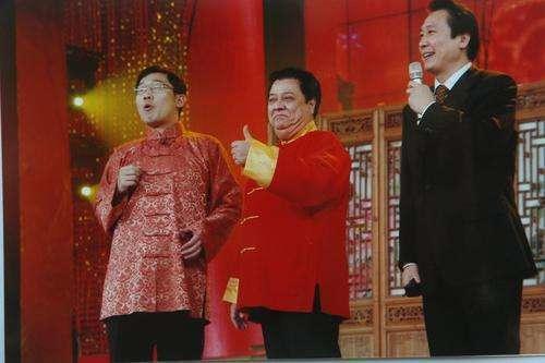 郭德纲曾拜李金斗为师被拒却收他为徒,曾红极一时但祸从口出被骂