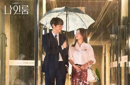 韩国女星金喜善,《神话》永远的玉漱,时隔多年她的脸也变了?