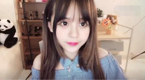 斗鱼纳豆的爸爸非常关心纳豆,纳豆的妈妈天天吃醋!