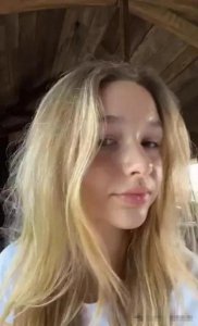 ​新传记揭贝克汉姆狗血新猛料！曝贝嫂为4娃和财产忍27年？