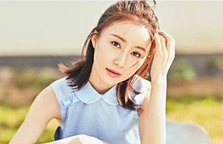 32岁的她出道27年,曾饰演傻妞大火