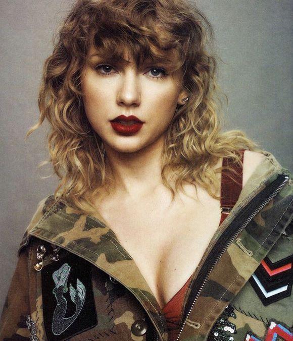 霉霉 泰勒斯威夫特 新专辑《Reputation》发售引发疯抢 大量美图