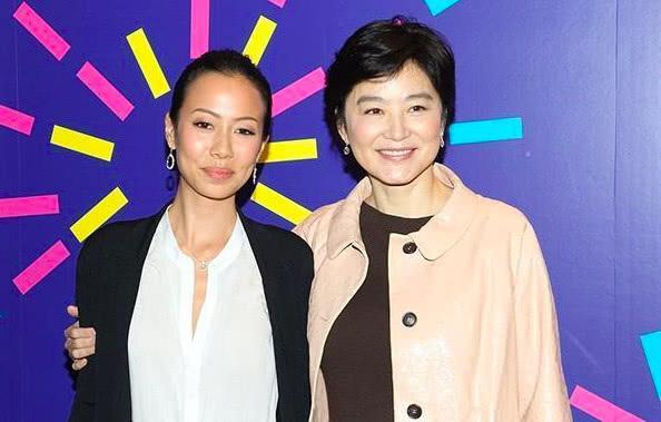 林青霞继女邢嘉倩庆31岁生日,身家15亿,交外籍男友未婚生俩子