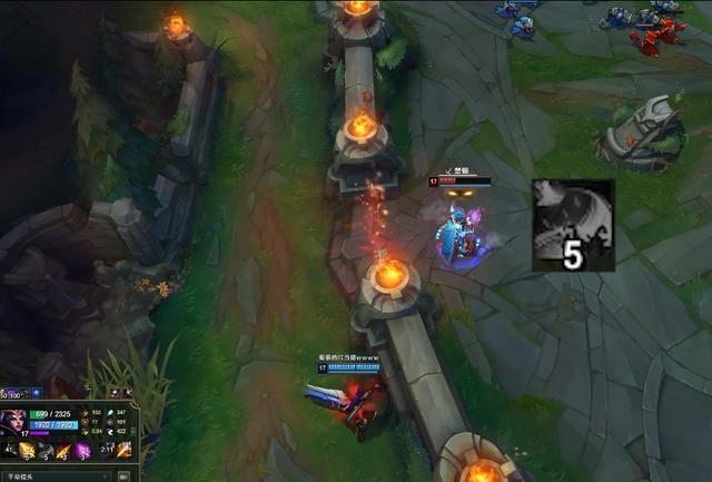 LOL“夹夹流”女警太离谱,敌人连踩11个夹子,禁锢长达9秒钟!