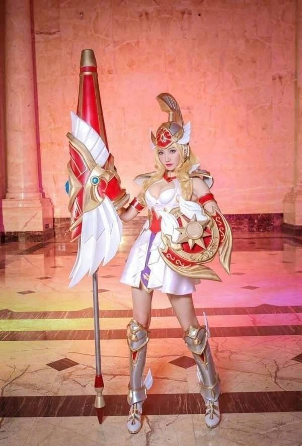 王者荣耀的那些神级COS 总有一款小姐姐让你心动