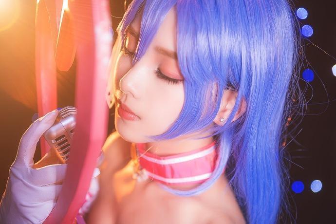 王者荣耀王昭君cos,长相天美皮肤白皙,最后一张让人浮想联翩