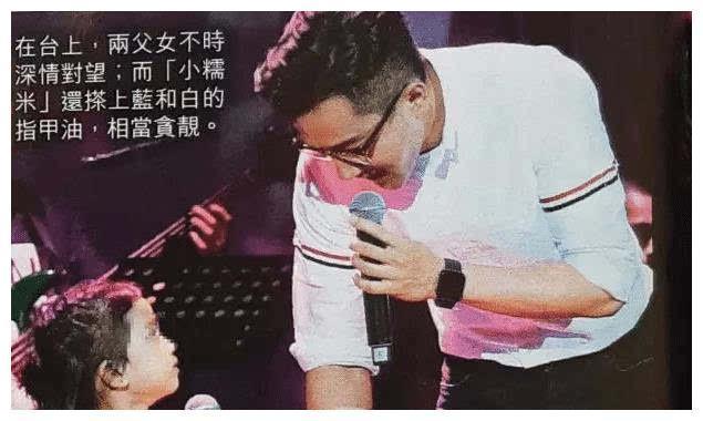 杨幂女儿正面照曝光,浓眉大眼像妈妈,网友:小糯米长大了