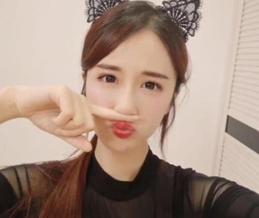 轩子巨2兔人设崩塌，有男友且同居，阿冷躺枪？