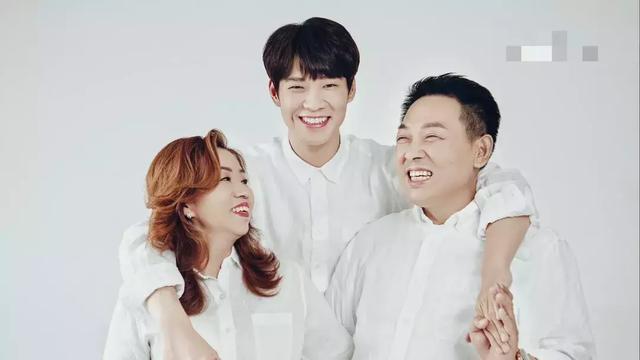 魏大勋不再低调，强大身家背景被曝光！网友：够甩刘恺威好几条街