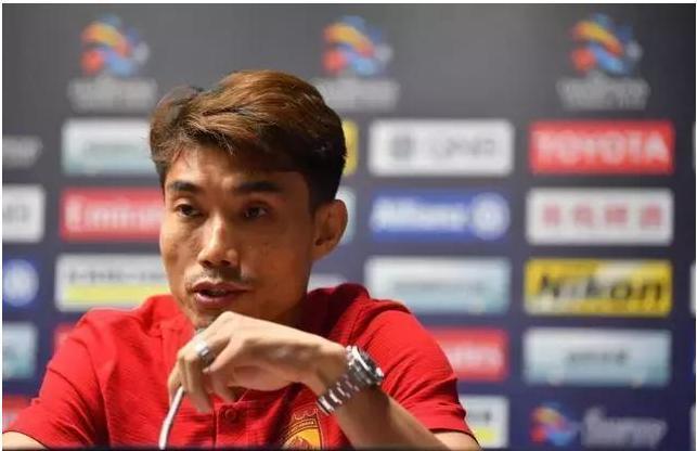 岳云鹏节目讽刺国足,国足队长要求道歉被小岳岳一句话“狠”打脸