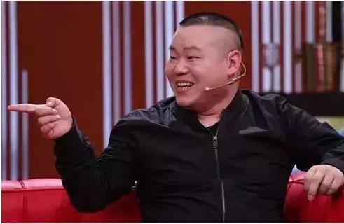 岳云鹏节目讽刺国足,国足队长要求道歉被小岳岳一句话“狠”打脸