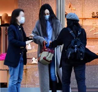 ​46岁范玮琪变化大，整个人瘦到眉骨凸起，素颜憔悴让人认不出