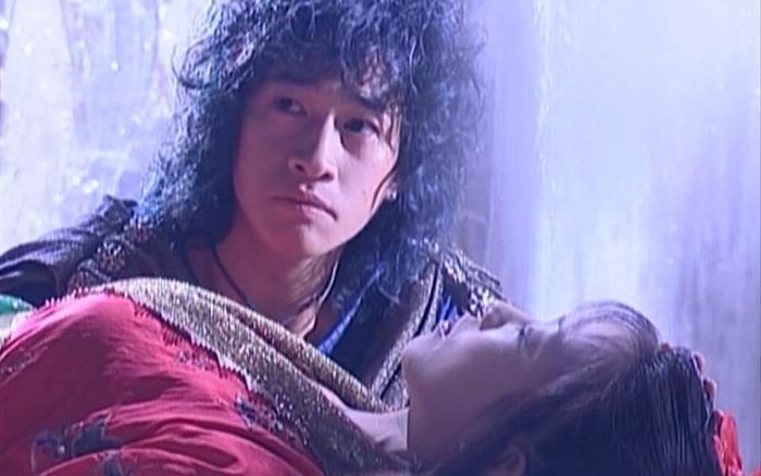 古装剧中6个雷人泡面头的男角色,张卫健的泡面头令人心酸!