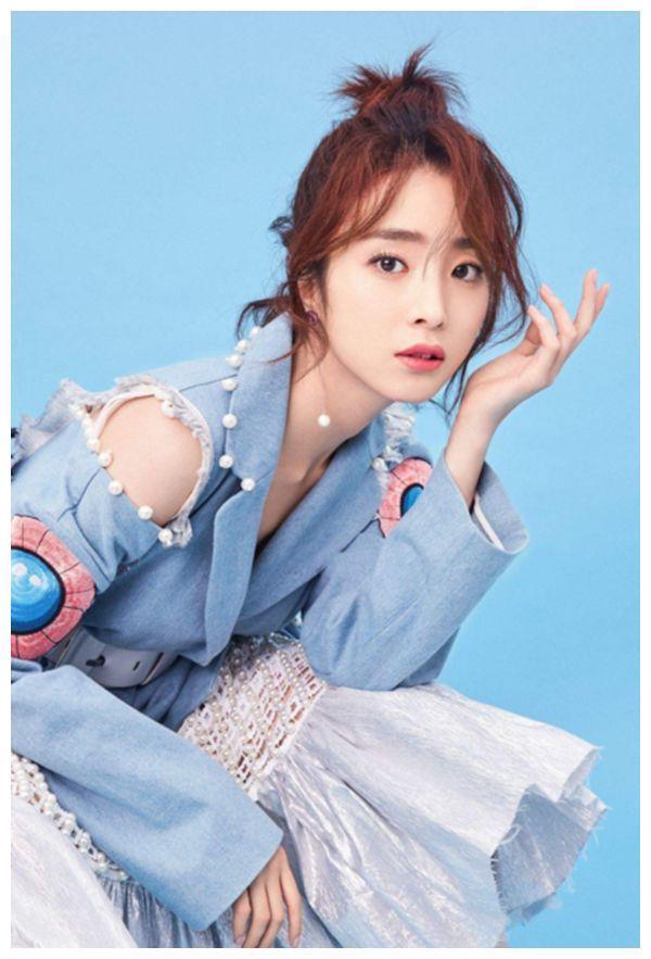 热点明星排行榜：第3名：赵丽颖，第2名：热巴，第1名：竟是她