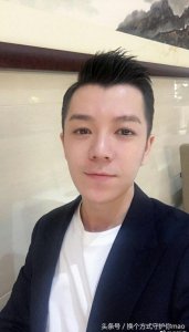 ​最好的路星河王栎鑫喊你《回家吃饭吧》，爱家的男人真帅