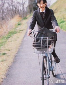 ​宅男女神伊藤夏帆图片 气质型日本女演员