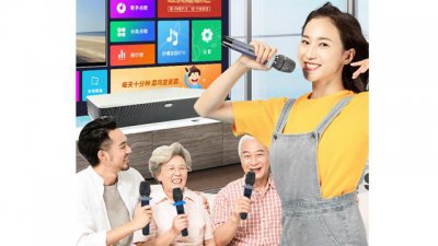 ​歌手在现场唱歌时为什么要戴耳机？正确答案你肯定想不到