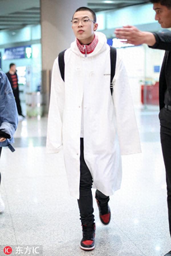 小白果然很白!中国有嘻哈选手白曜隆酷不酷?