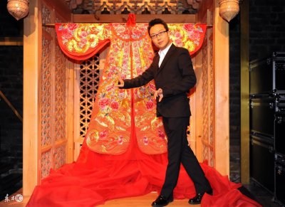 ​李玉刚确认无缘狗年春晚