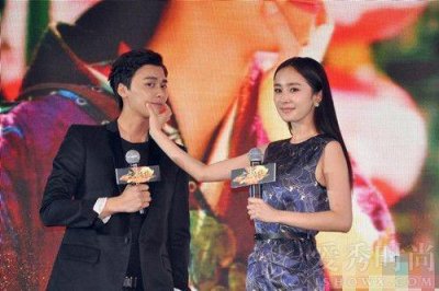 ​李易峰酒后舌吻杨幂是真是假