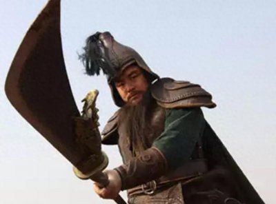 ​关胜、林冲，到底谁强谁弱？