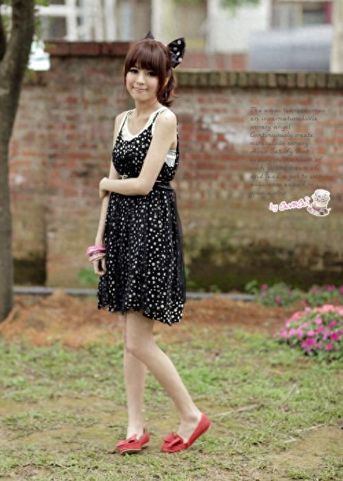 台湾模特VIVIAN，网友：我想请你做我的麻豆