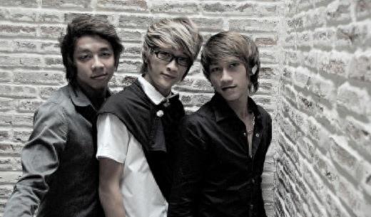 还记得当年越南的杀马特组合吗：如今已是小鲜肉