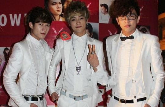 还记得当年越南的杀马特组合吗：如今已是小鲜肉