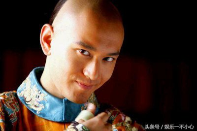 ​黄晓明的七个“老婆”，一个是安吉他妈，一个嫁给“山鸡哥”