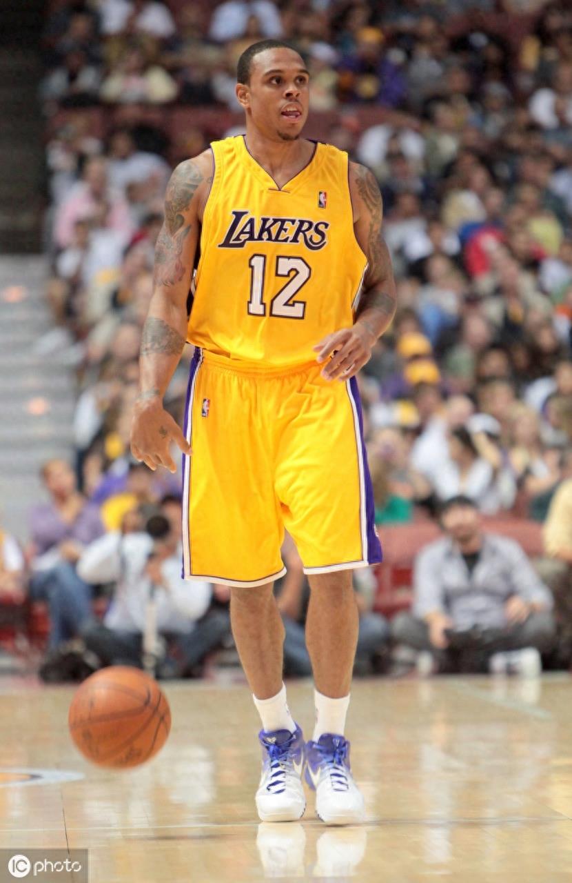 香农·布朗(Shannon Brown)