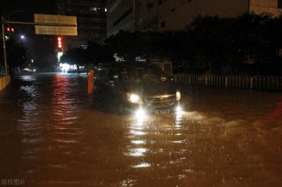 ​广州暴雨