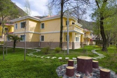 ​天河沐浴温泉度假游—武山温泉