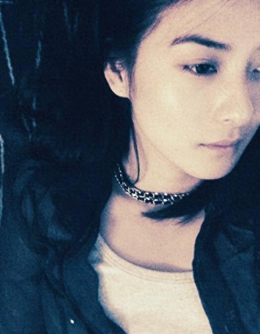 她在《虎啸龙吟》中扮演阴险小人何驸马，而现实她却是素颜女神！