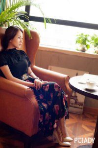 ​中国著名诗人-作家 若离