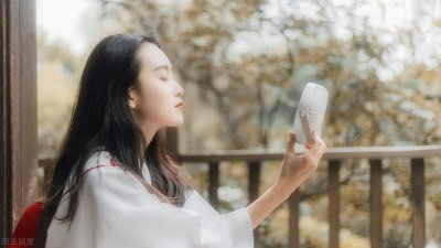 ​爱自己，是女人幸福的开始