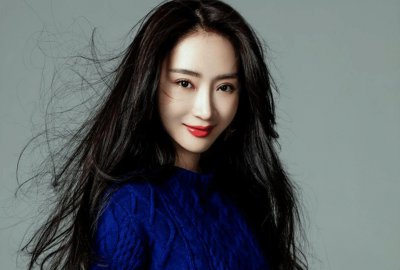 ​大清皇室后裔启星，出道10年拒拍清宫戏，却为刘德华破例了一次